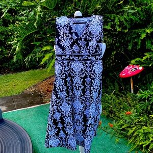 Black and white Croft and barrel size 6 dress